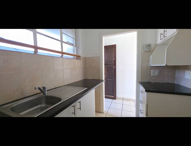 1.5 BEDROOM APARTMENT SOLD IN GLENWOOD